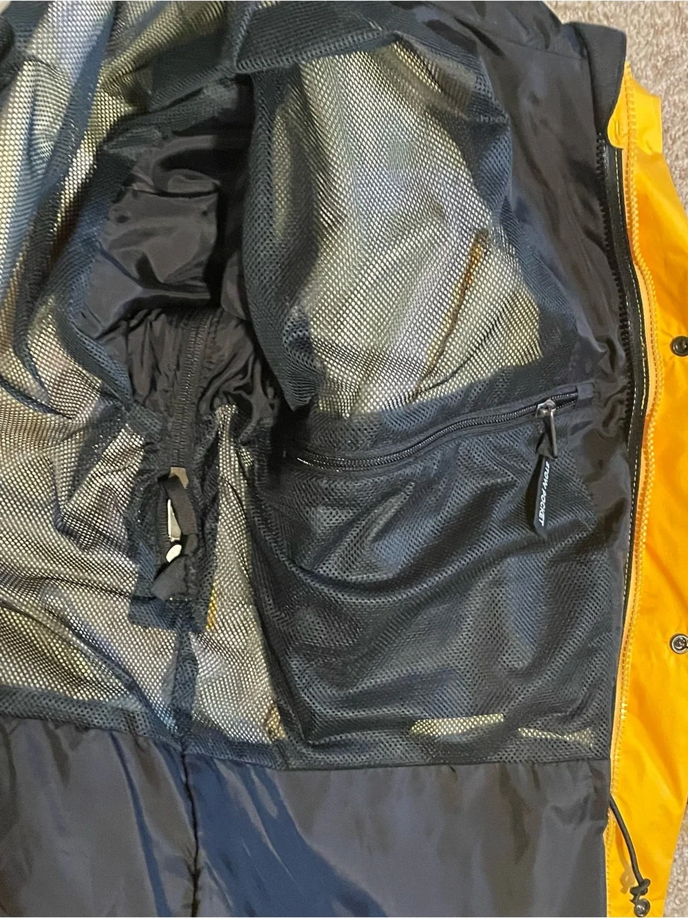 Men’s Large The North Face Nylon Gortex Shell Jacket Yellow Black Vintage 90’s
